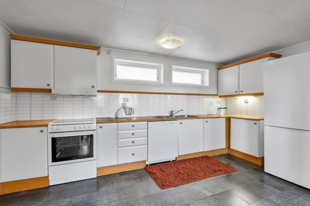 Romslig og fin leilighet 17 min til Kristiansand Centrum Nodeland Eksteriør bilde